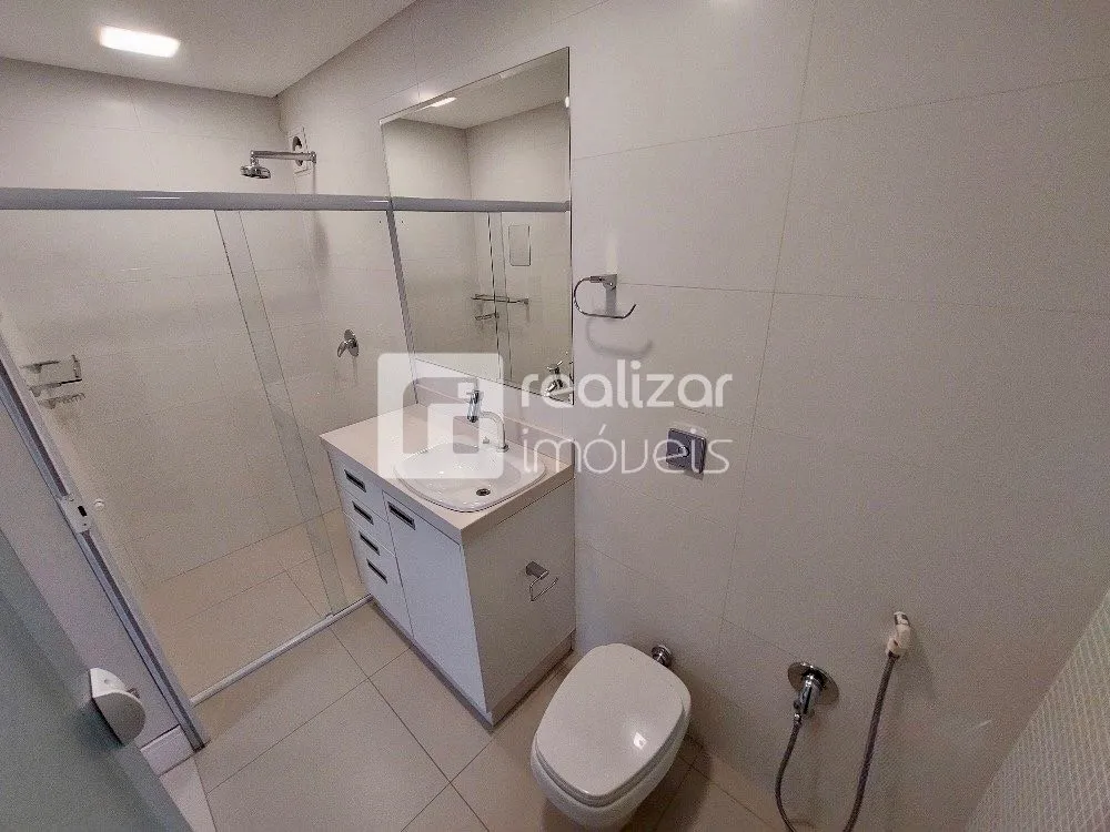 Furnished apartment, 146 m², with a washing machine — photo 8