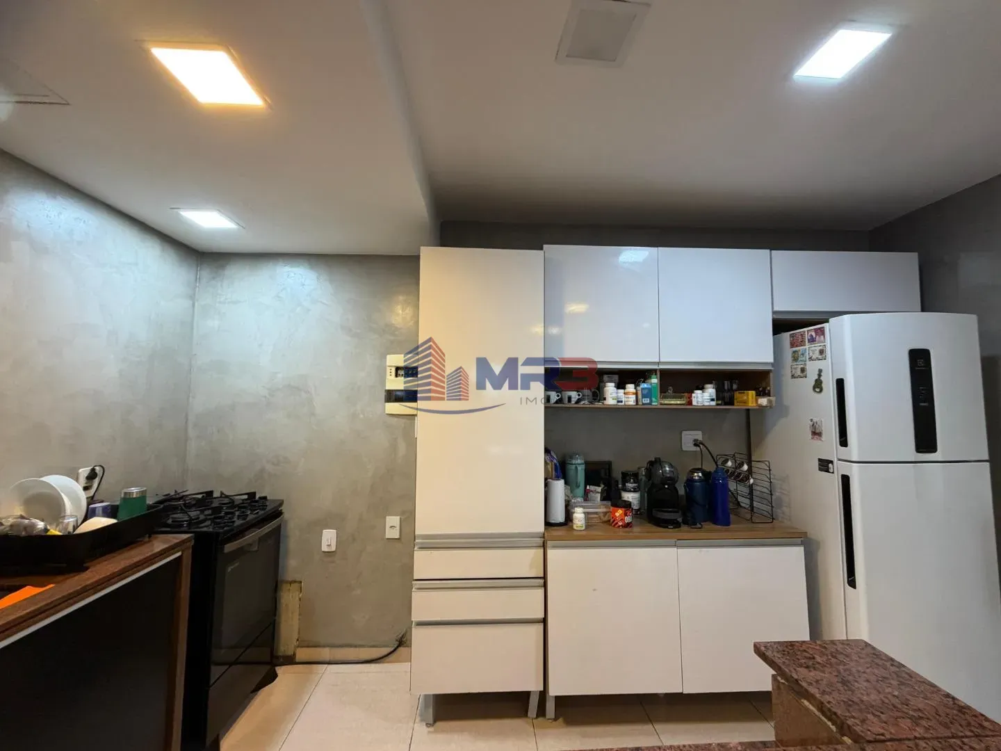 Rental house with 5 bedrooms and 600 m² — photo 31