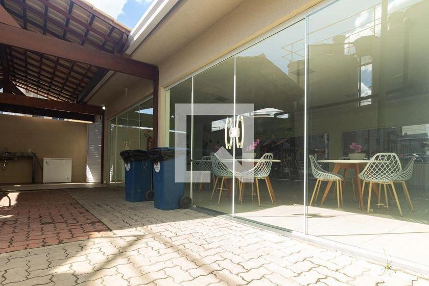Rental apartment with 2 bedrooms and 49 m² — photo 32