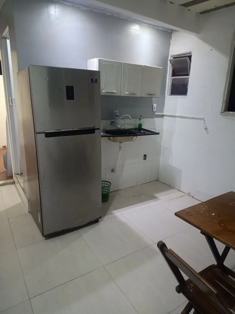1 quarto e piso de madeira ou laminado: apartamento de 28 m² — photo 2