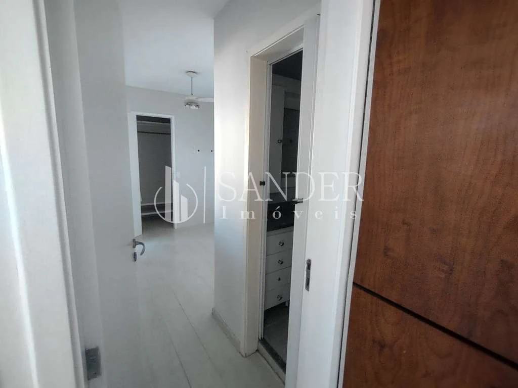 Penthouse with 4 bedrooms and 180 m² with terrace — photo 15