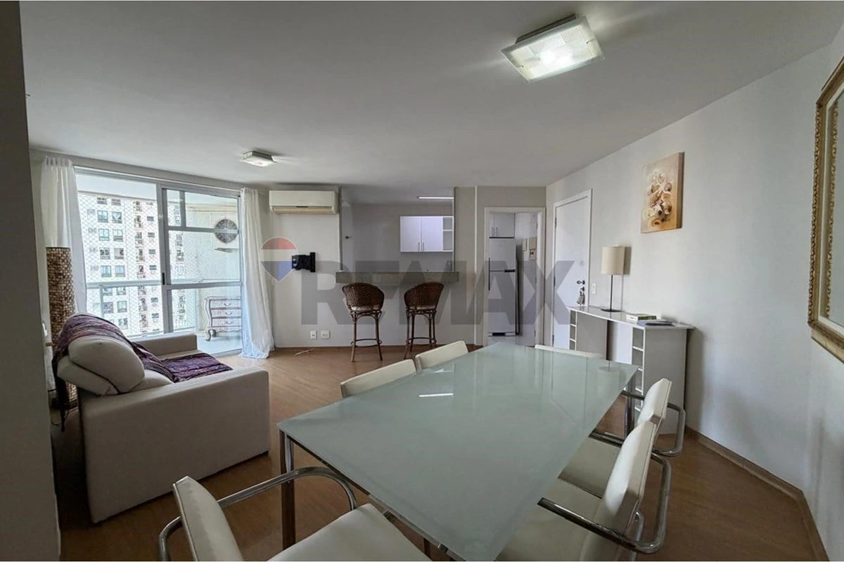 Private pool in a 2-bedroom apartment, 78 m² — photo 6