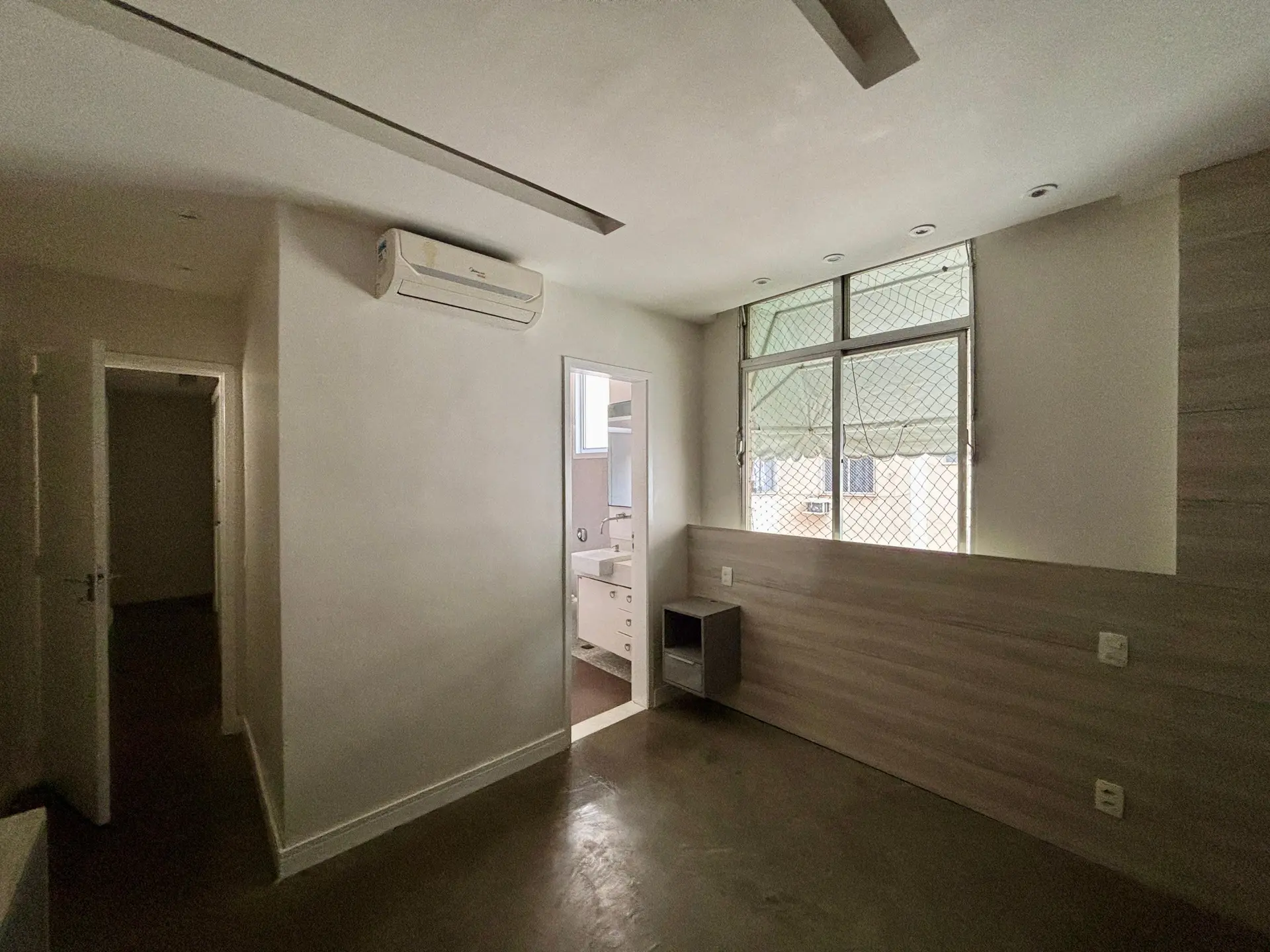 3-bedroom apartment with open-plan gas kitchen — photo 21