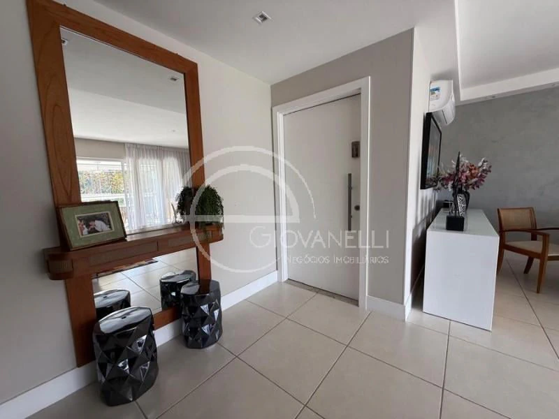 Apartamento de 227 m² com varanda e 5 quartos — photo 22