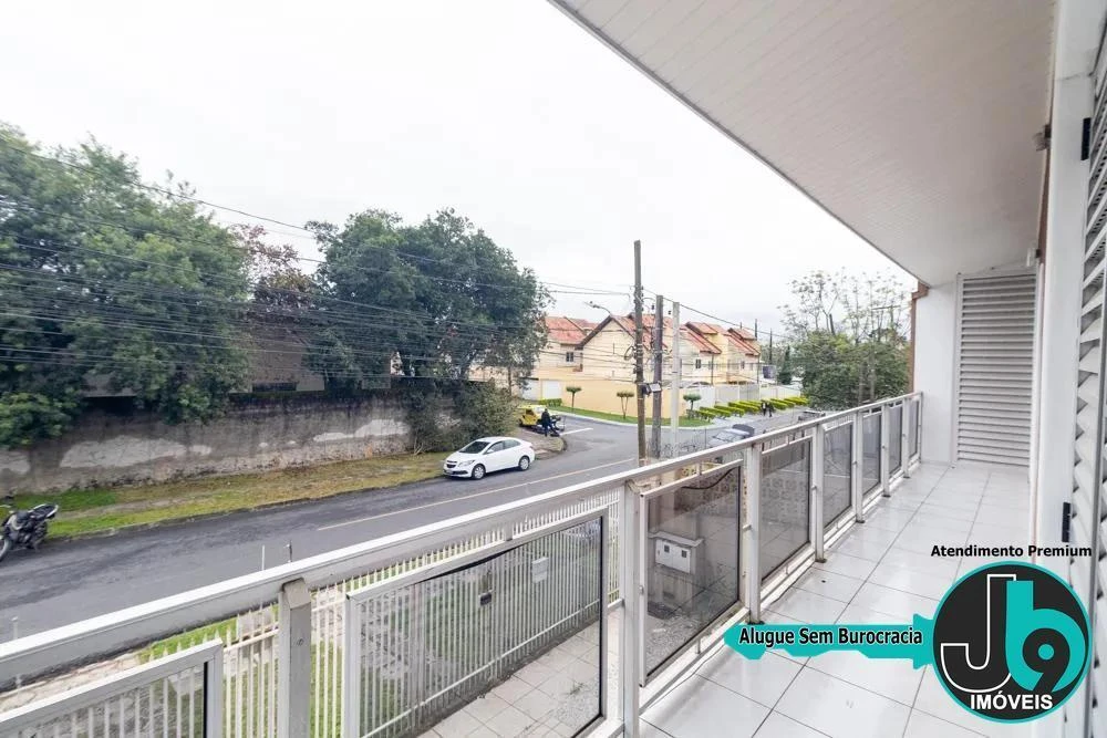 3-bedroom apartment with a grill on the balcony in Curitiba — photo 6