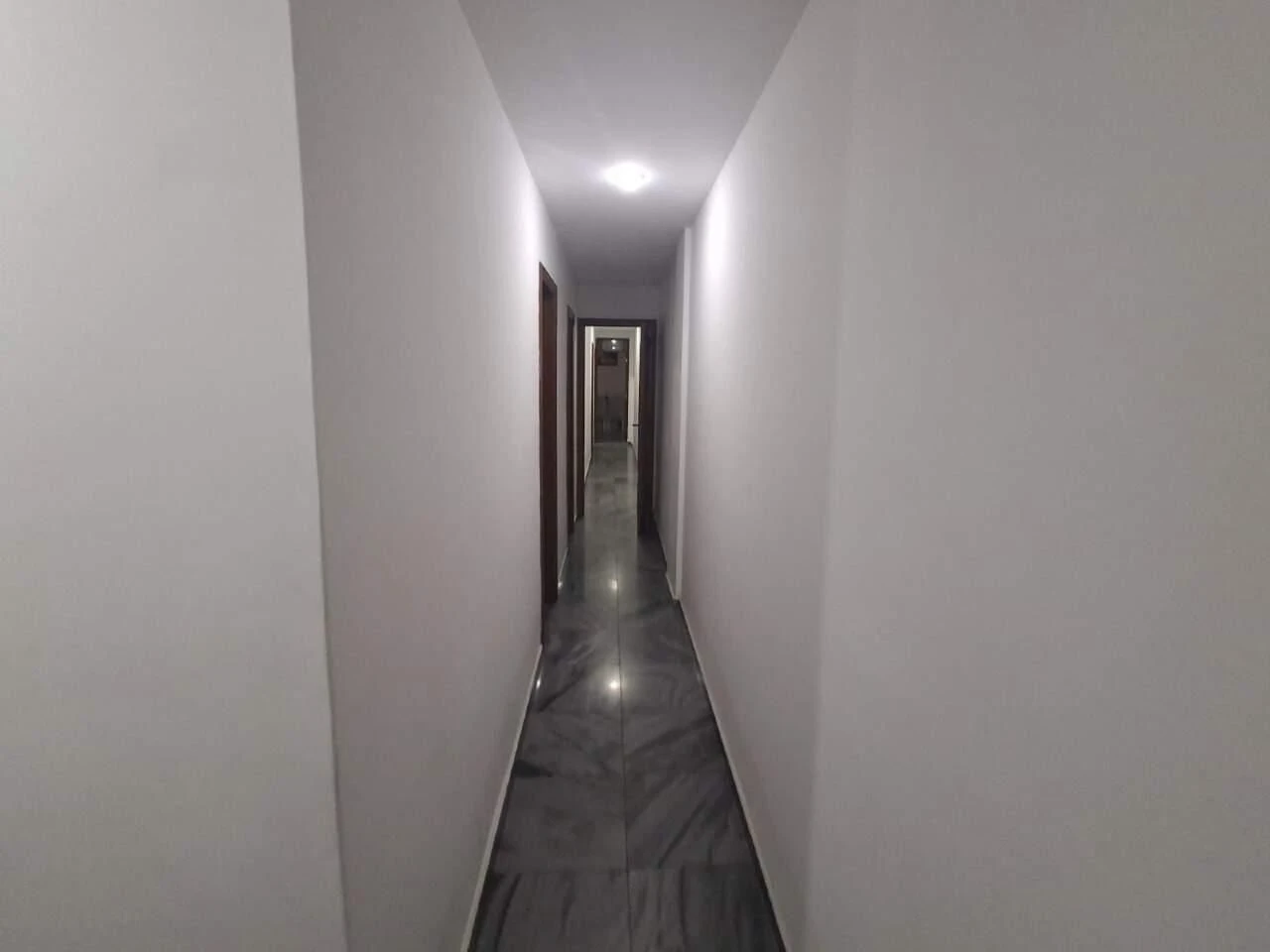 Washing machine in a 3-bedroom apartment, 162 m² — photo 2