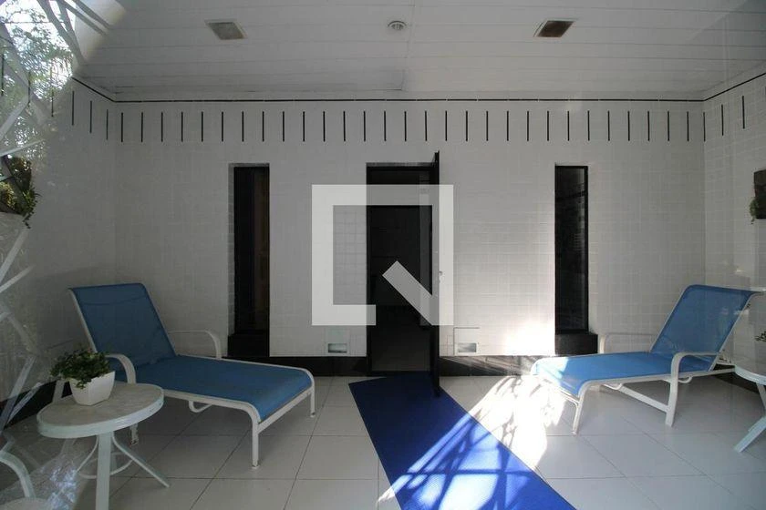 3-bedroom apartment in a building with a sauna — photo 48