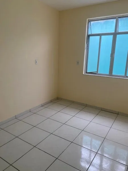 Apartamento de 35 m² e 1 quarto, Padre Miguel