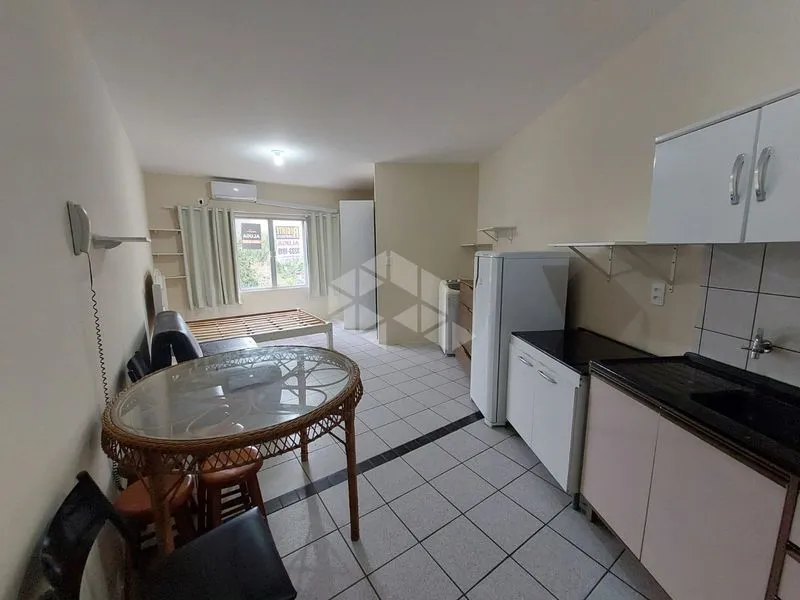 Furnished studio, 26 m², with a washing machine — photo 9