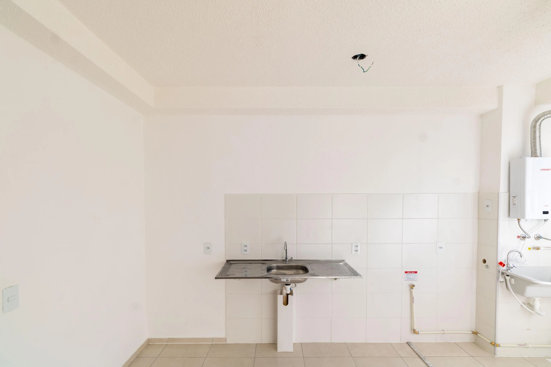 Apartamento de 2 quartos em condomínio com academia — photo 7