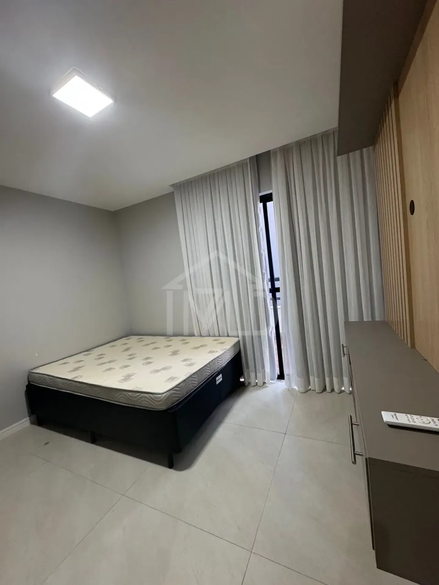 Casa mobiliada com 4 suítes e piscina, 420 m² — photo 16