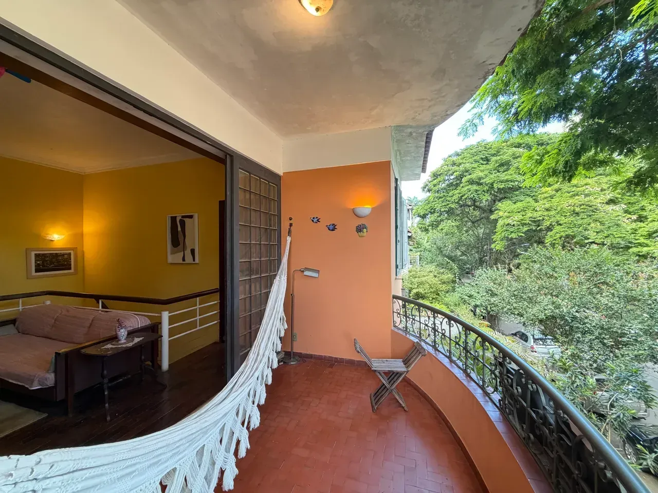 Furnished duplex house with an equipped laundry — photo 7