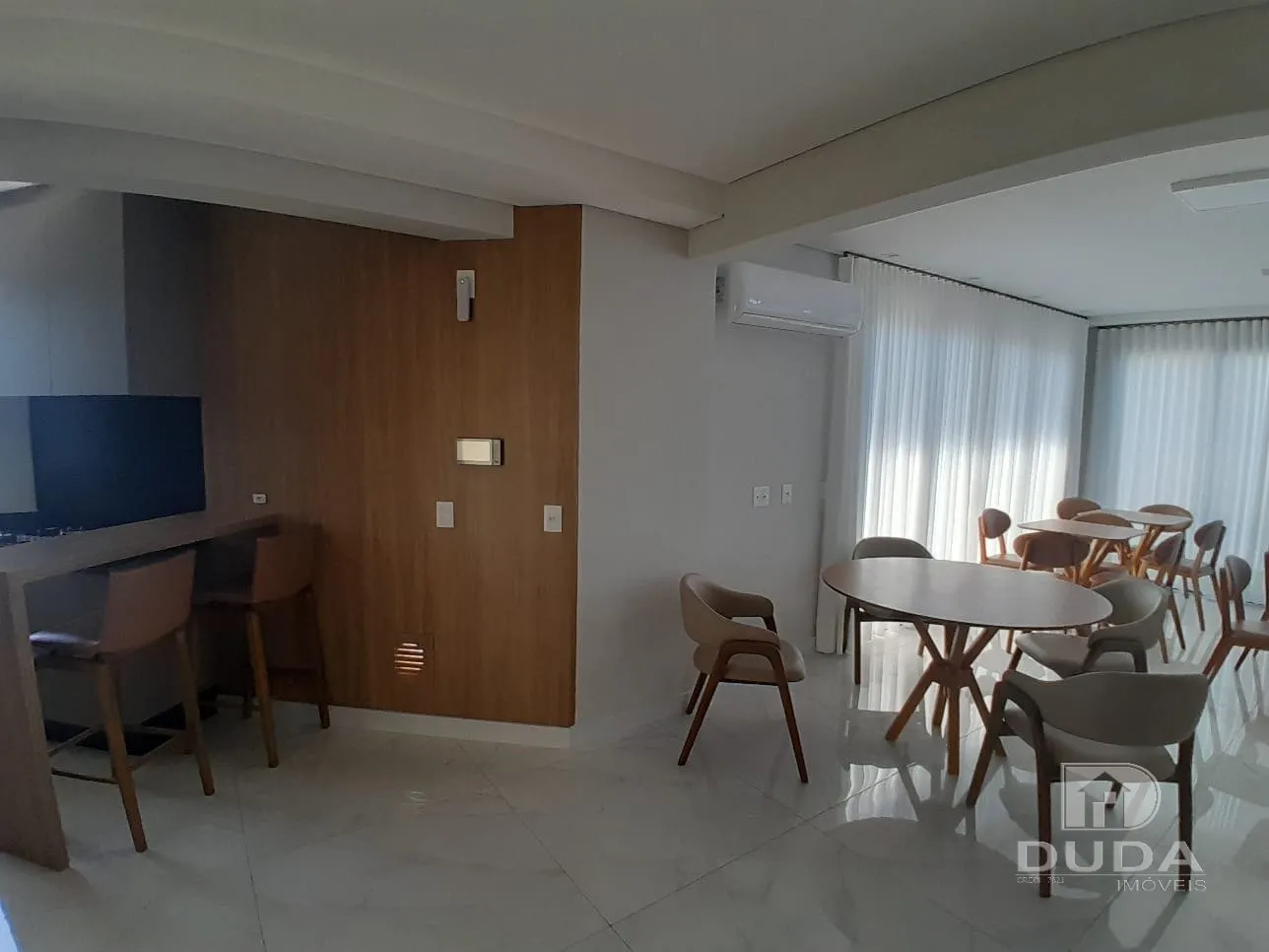2-bedroom apartment with a water view in Florianópolis — photo 23