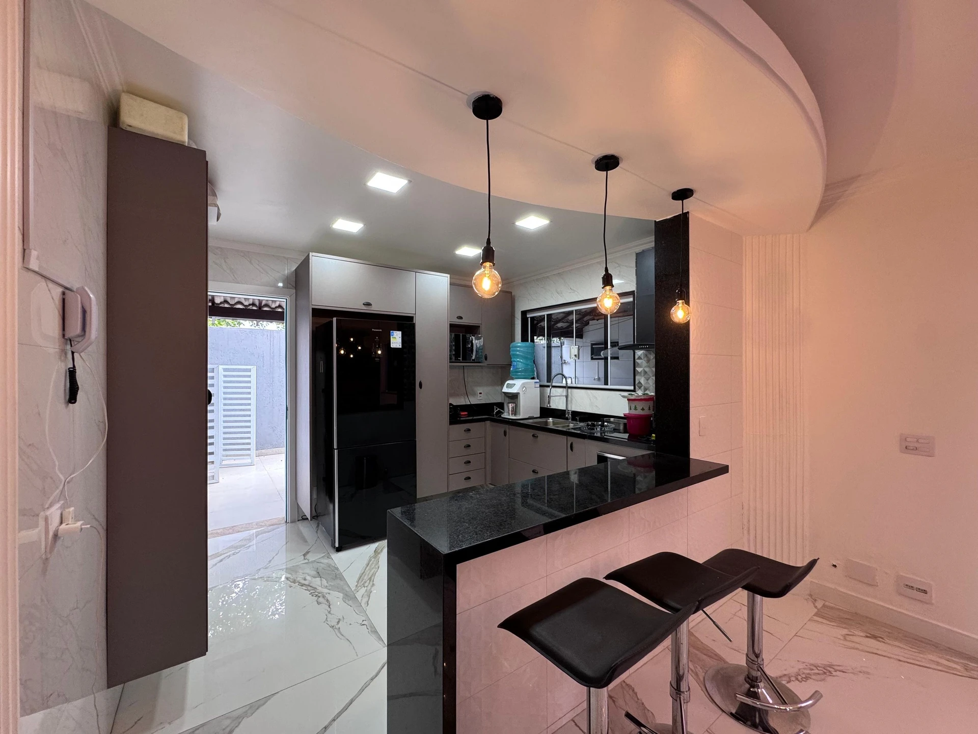 Furnished house with 5 bedrooms and 5 bathrooms — photo 10