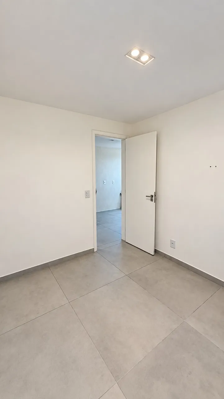 Apartamento de 2 quartos em condomínio com academia — photo 2