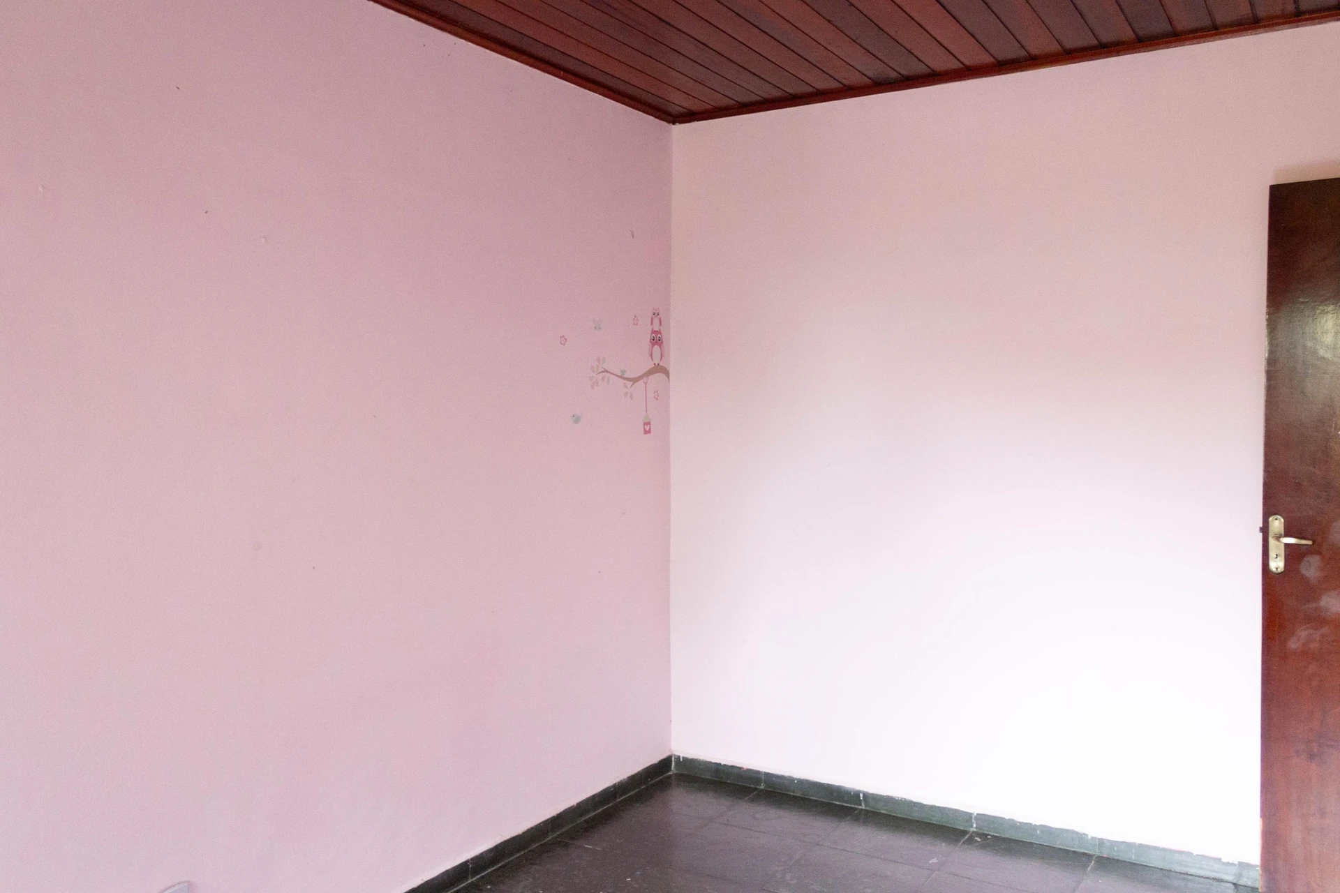 Casa de 3 dormitorios con bañera — photo 33