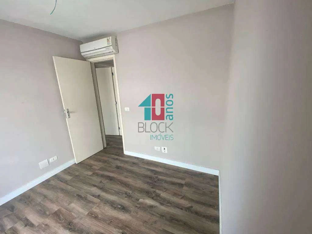 3-bedroom apartment (92 m²) with a balcony — photo 17