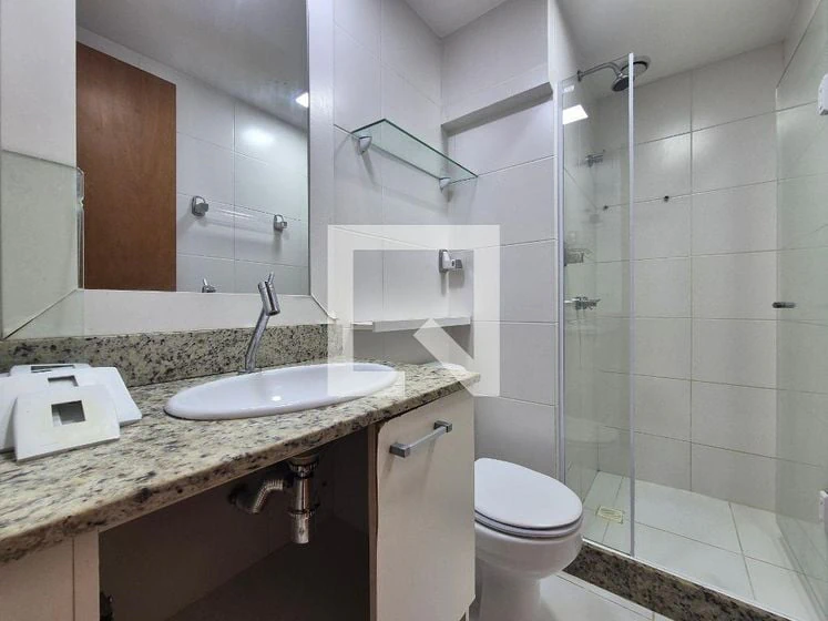 Застеклённый балкон и 3 спальни: квартира 137 м² — photo 25