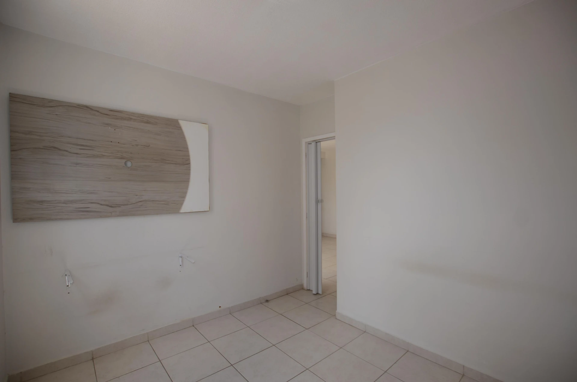 Apartamento de 2 quartos em condomínio com piscina — photo 20