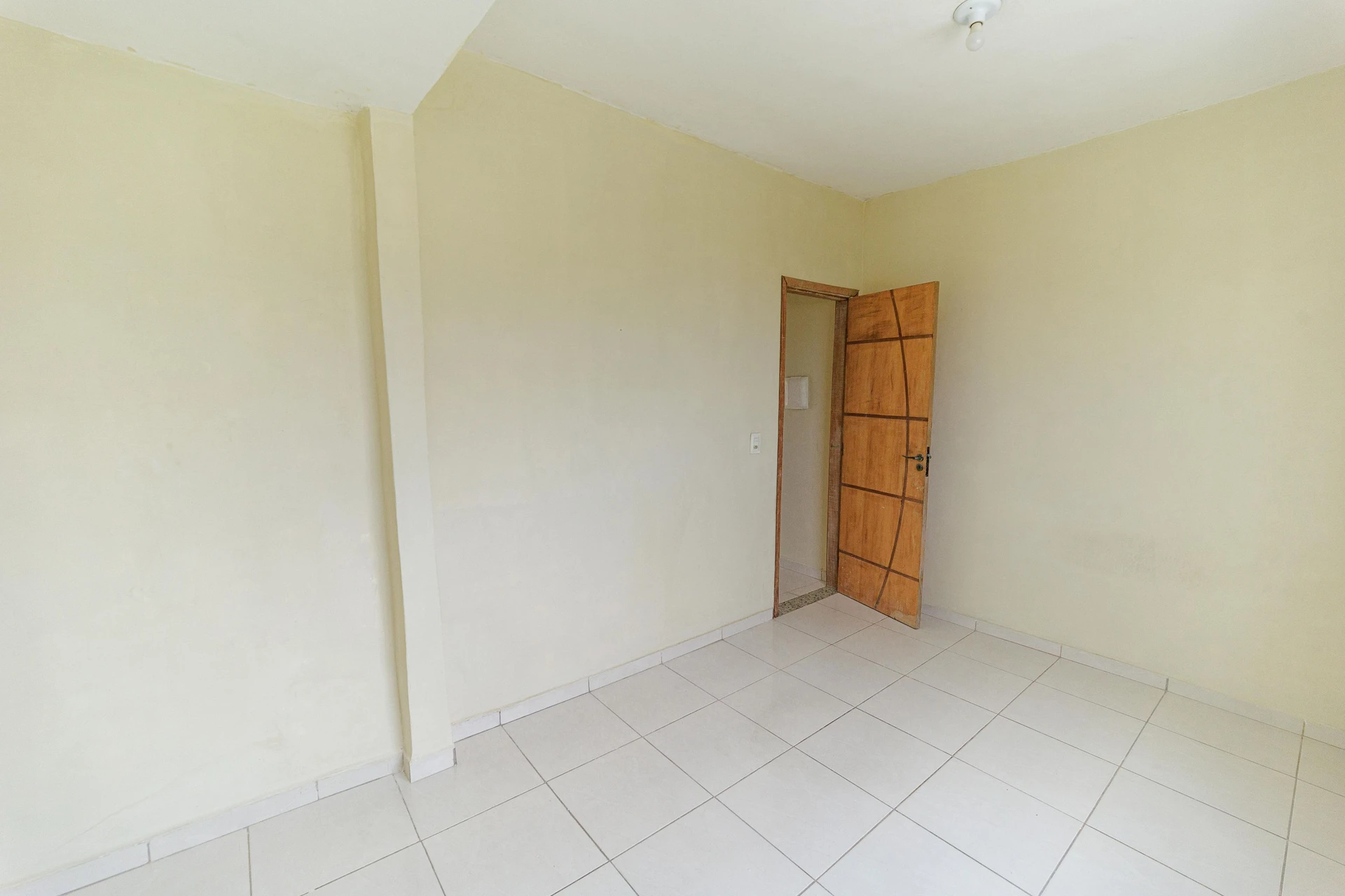 Casa de 80 m² com jardim e closet — photo 9