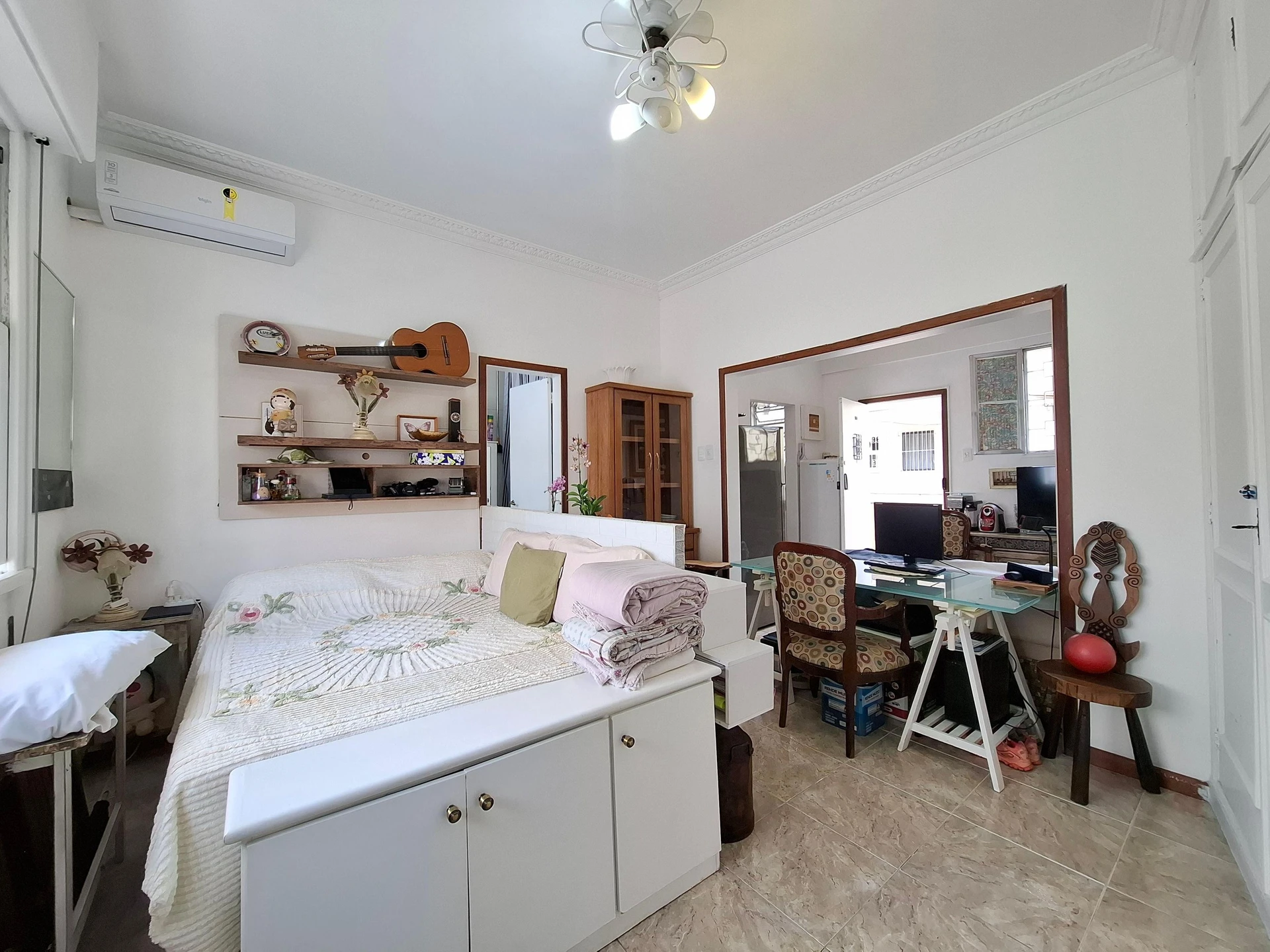 Furnished apartment with 1 bedroom and a ready workspace — photo 4