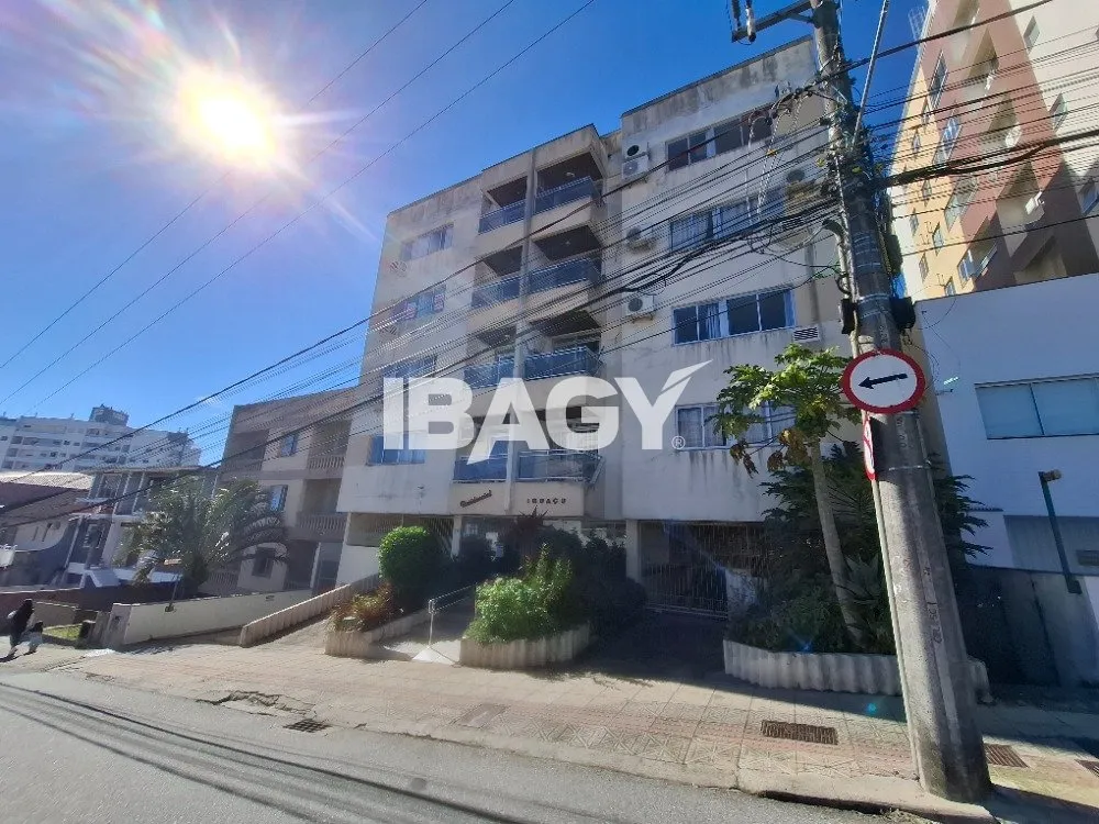 Квартира с 3 спальнями и 1 ванной при спальне, 90 м² — photo 23