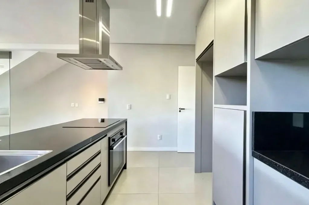 Casa mobiliada com 4 suítes e 5 banheiros — photo 14