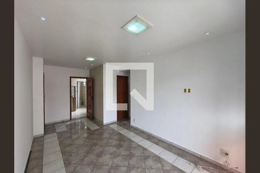 Rental apartment with 2 bedrooms and a balcony — photo 35
