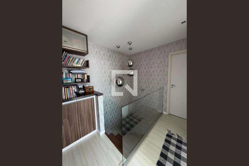 Furnished 3-bedroom apartment with 150 m² — photo 18