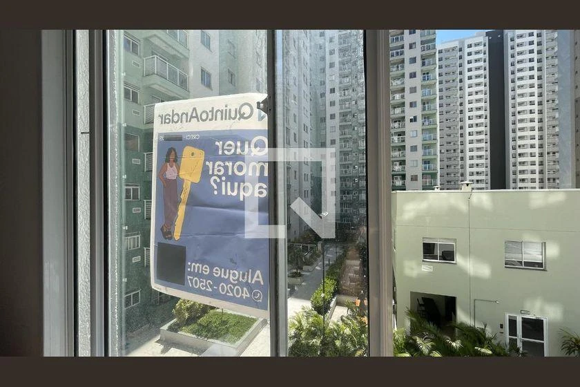 Apartamento mobiliado de 1 quarto com 30 m² e banheiro — photo 49