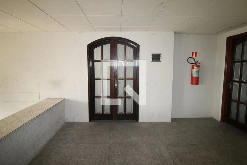 78 m² rental apartment with 2 bedrooms and 1 suite — photo 48