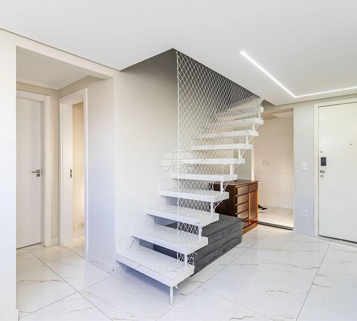 Furnished apartment, 95 m², with a washing machine — photo 20