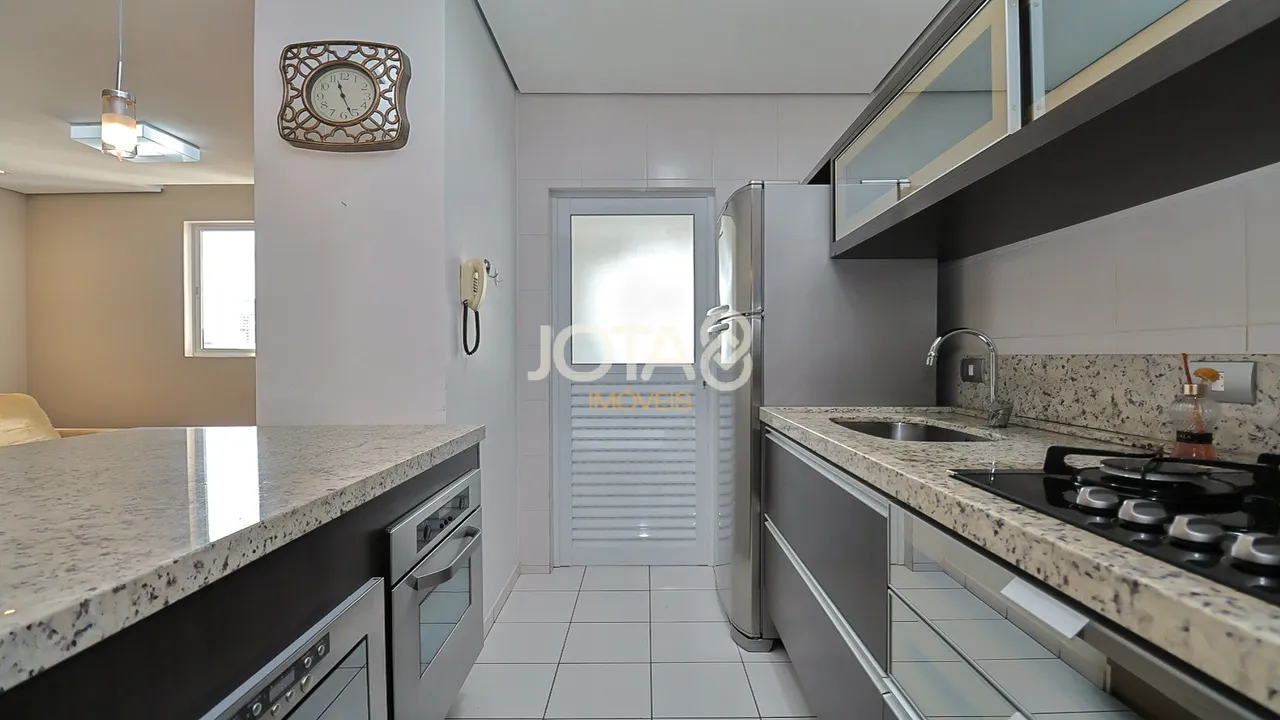 Apartamento amueblado de 2 dormitorios con cocina abierta — photo 4