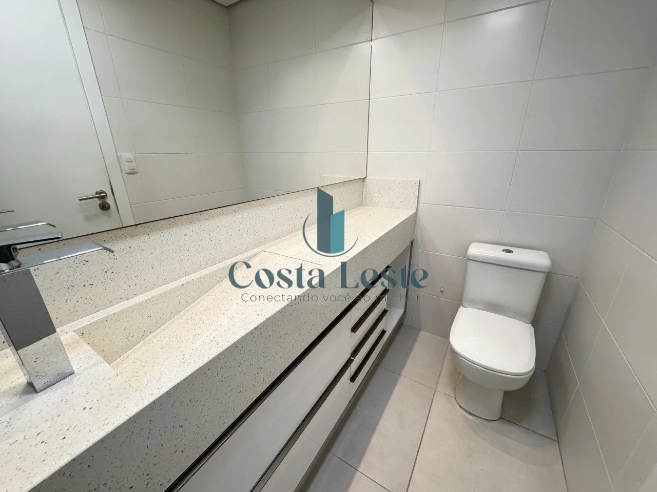 3-bedroom apartment with a home office in Florianópolis — photo 27