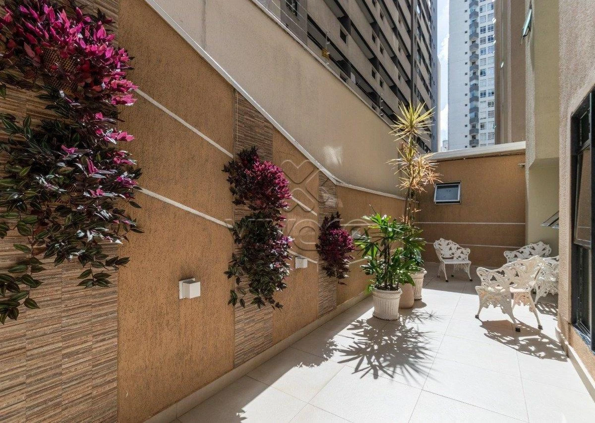 Apartment, 34 m², with a glass-enclosed balcony — photo 18