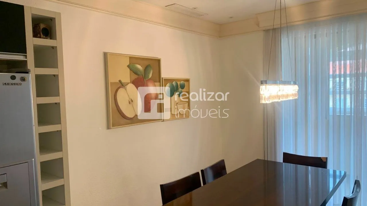 Furnished 2-bedroom apartment with 168 m² and en-suite — photo 10