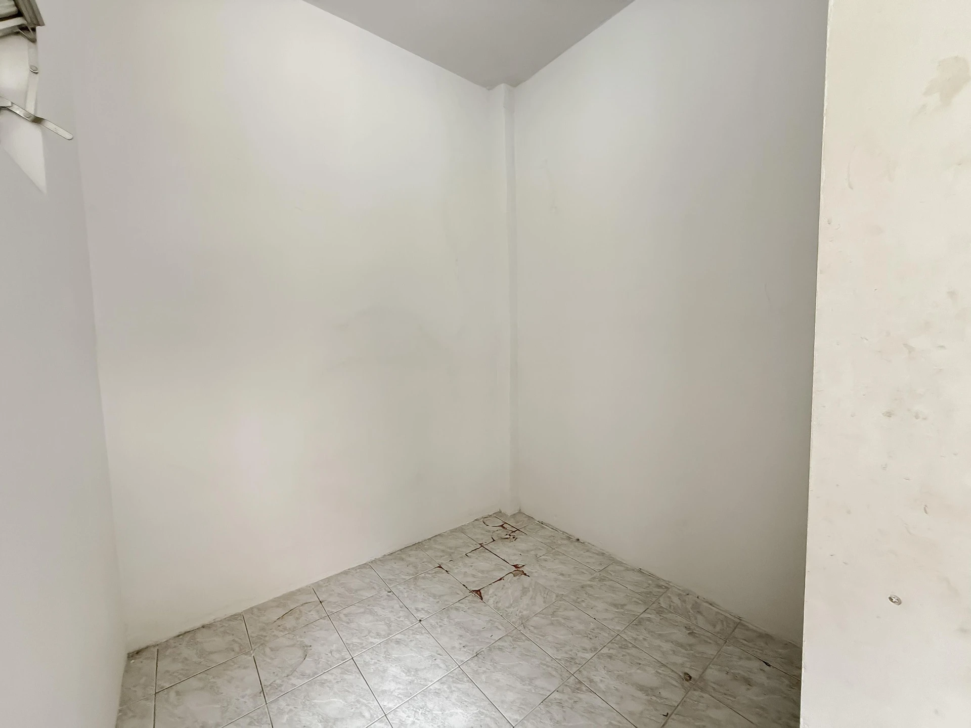 3-bedroom apartment, 1 with its own bathroom, 120 m² — photo 47