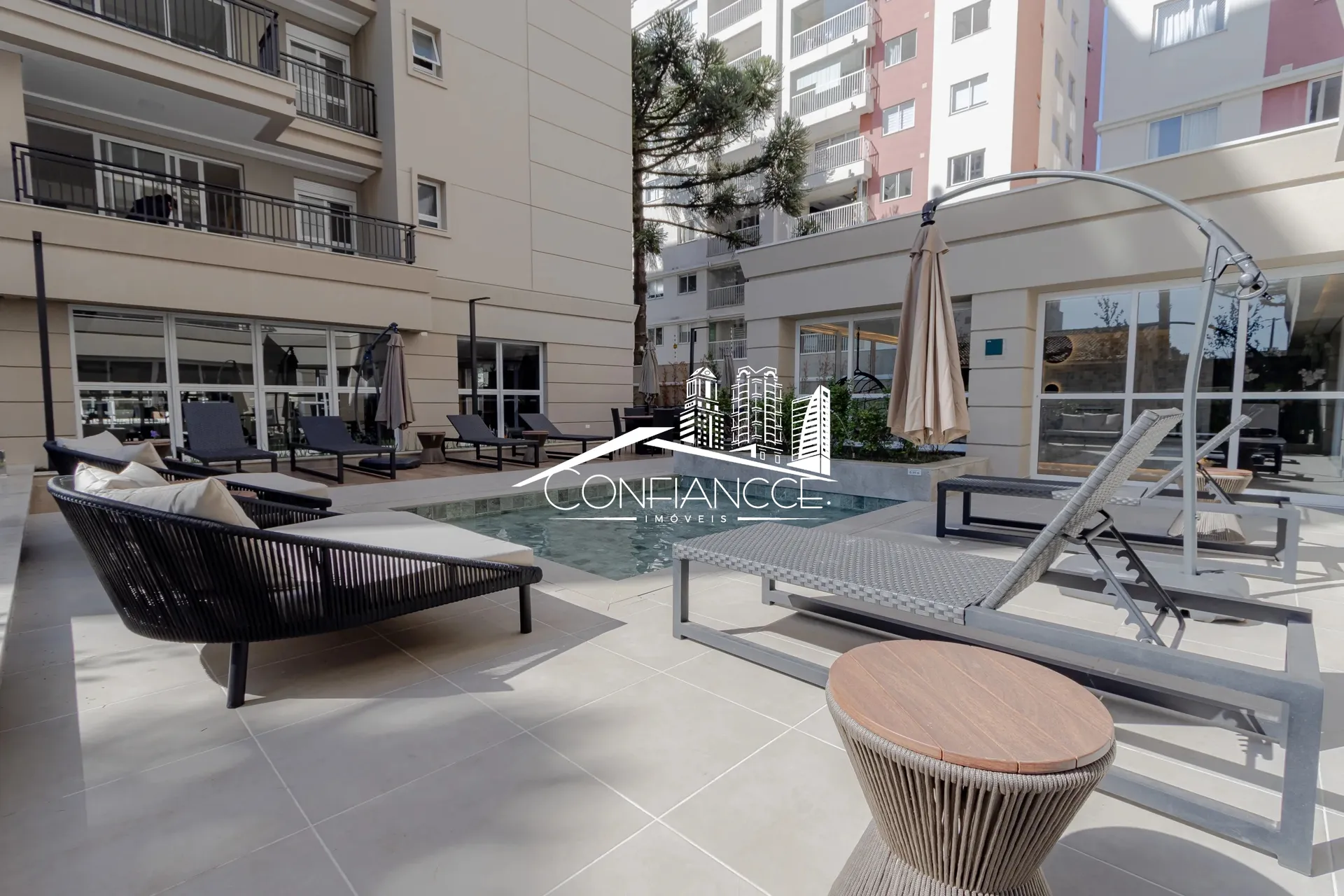 3-bedroom apartment with a private pool in Curitiba — photo 45