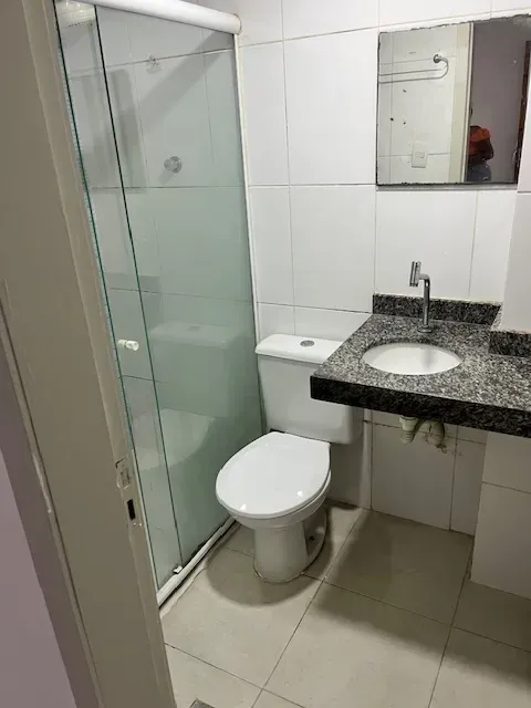 1-bedroom apartment with gas kitchenette and 1 bathroom — photo 5
