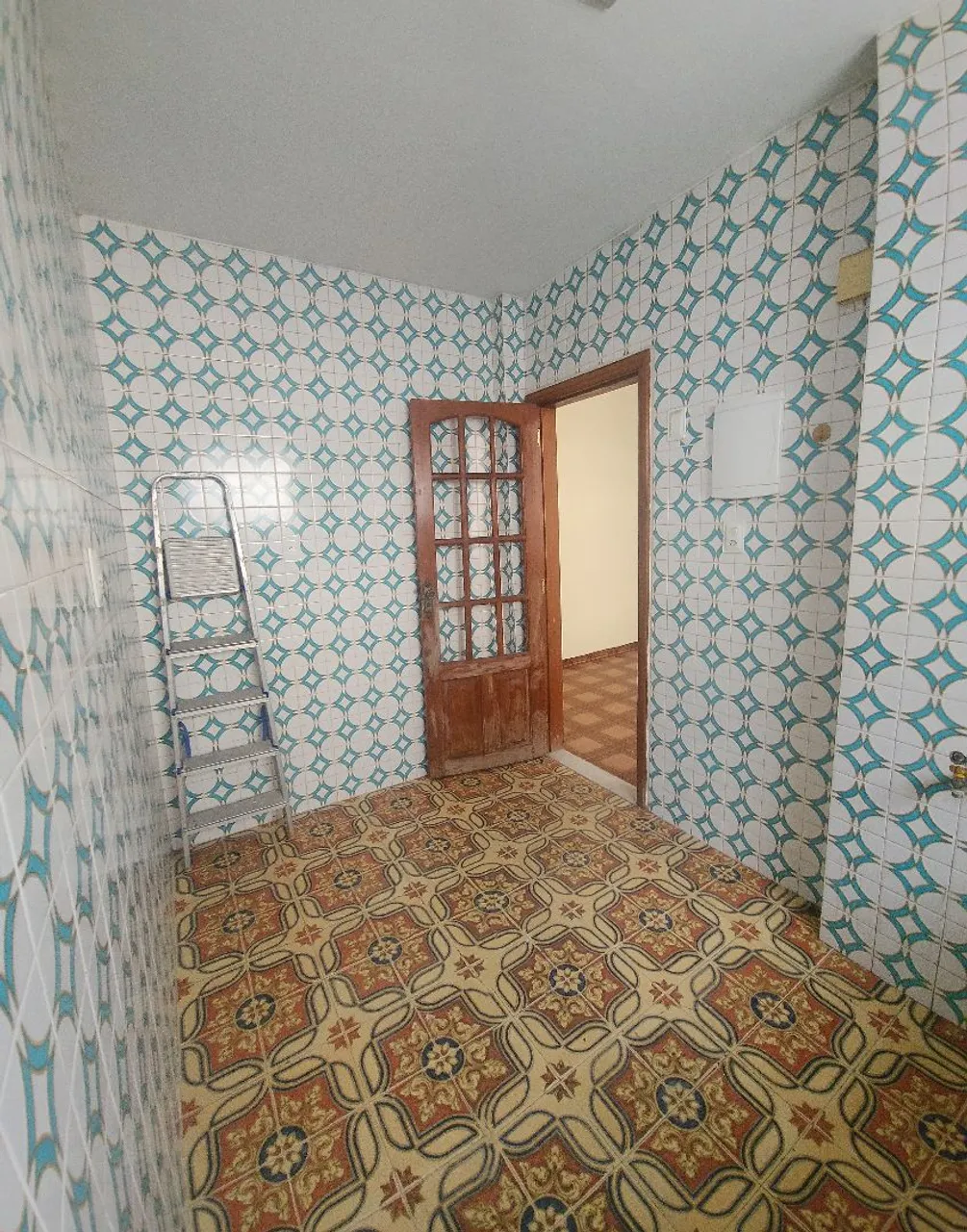 Квартира без мебели с 2 спальнями и газовой кухней — photo 4