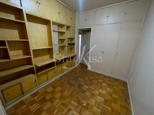 Apartment with 3 bedrooms and 1 bathroom, no parking — photo 11
