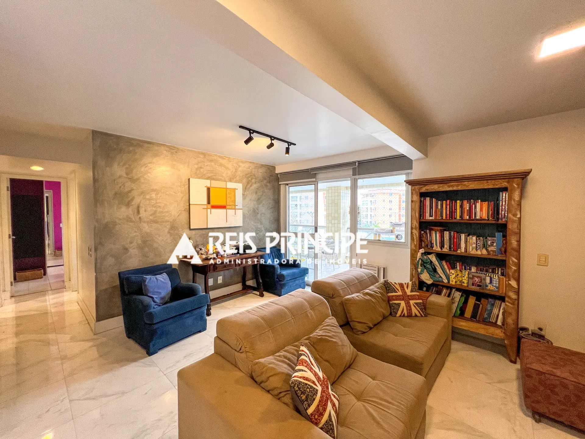 Рабочее место и 2 спальни: квартира 95 м² — photo 13