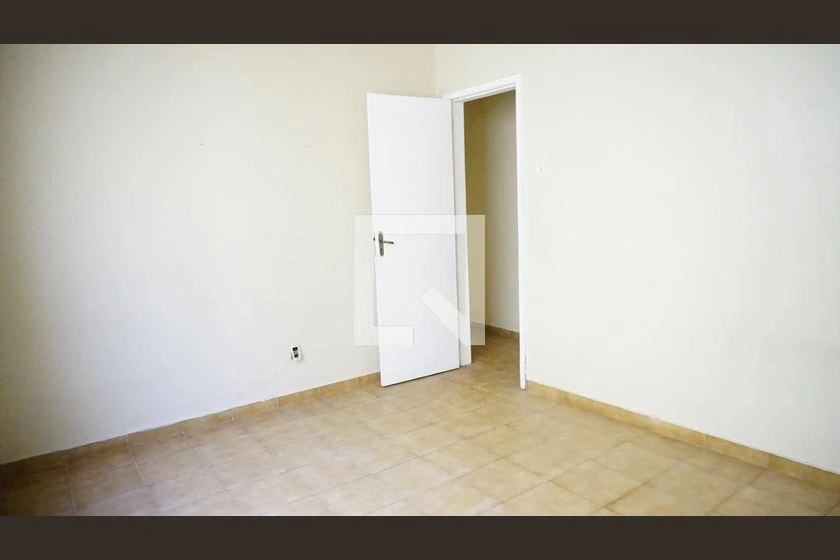 Rental house with 3 bedrooms, 480 m² and 2 parking spots — photo 48
