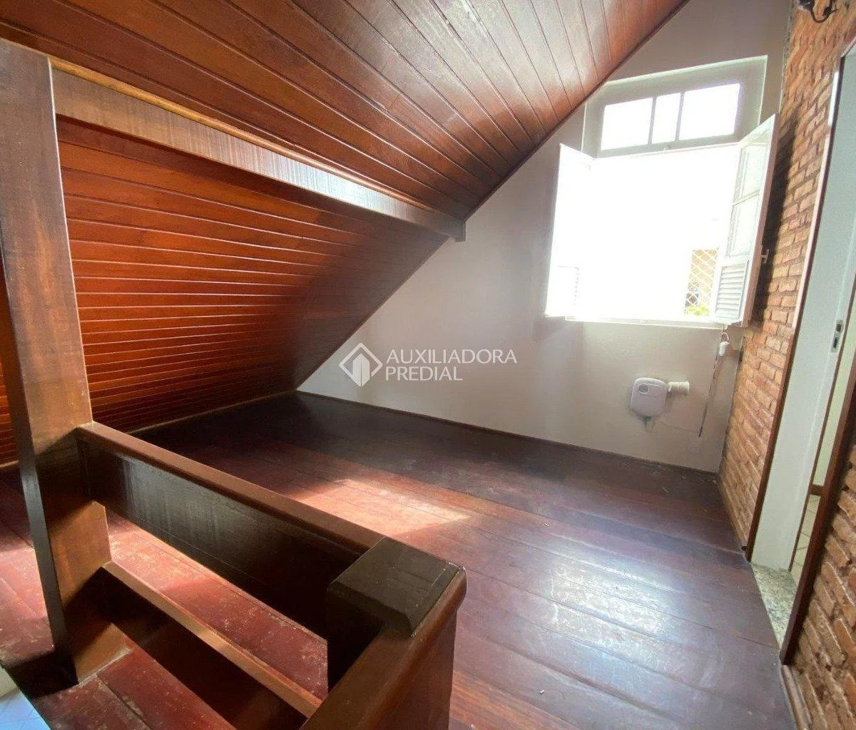 Casa de 4 dormitorios con balcón gourmet en Florianópolis — photo 3