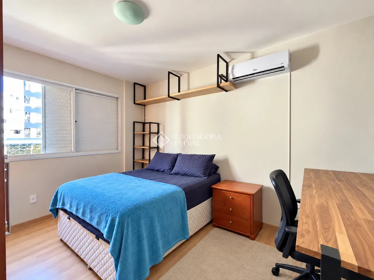 Apartment on the 3rd floor with a home office — photo 7