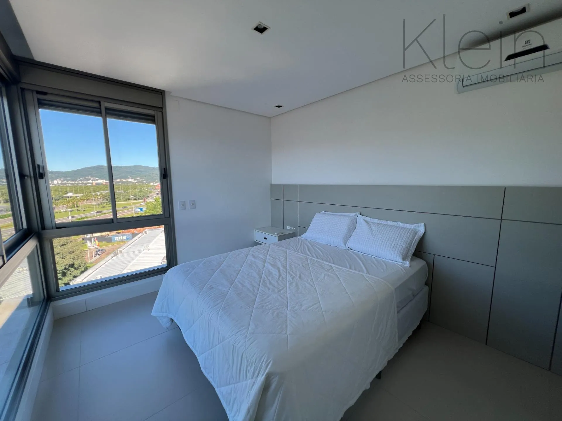 115 m² apartment with 3 en-suites and 3 parking spots — photo 2