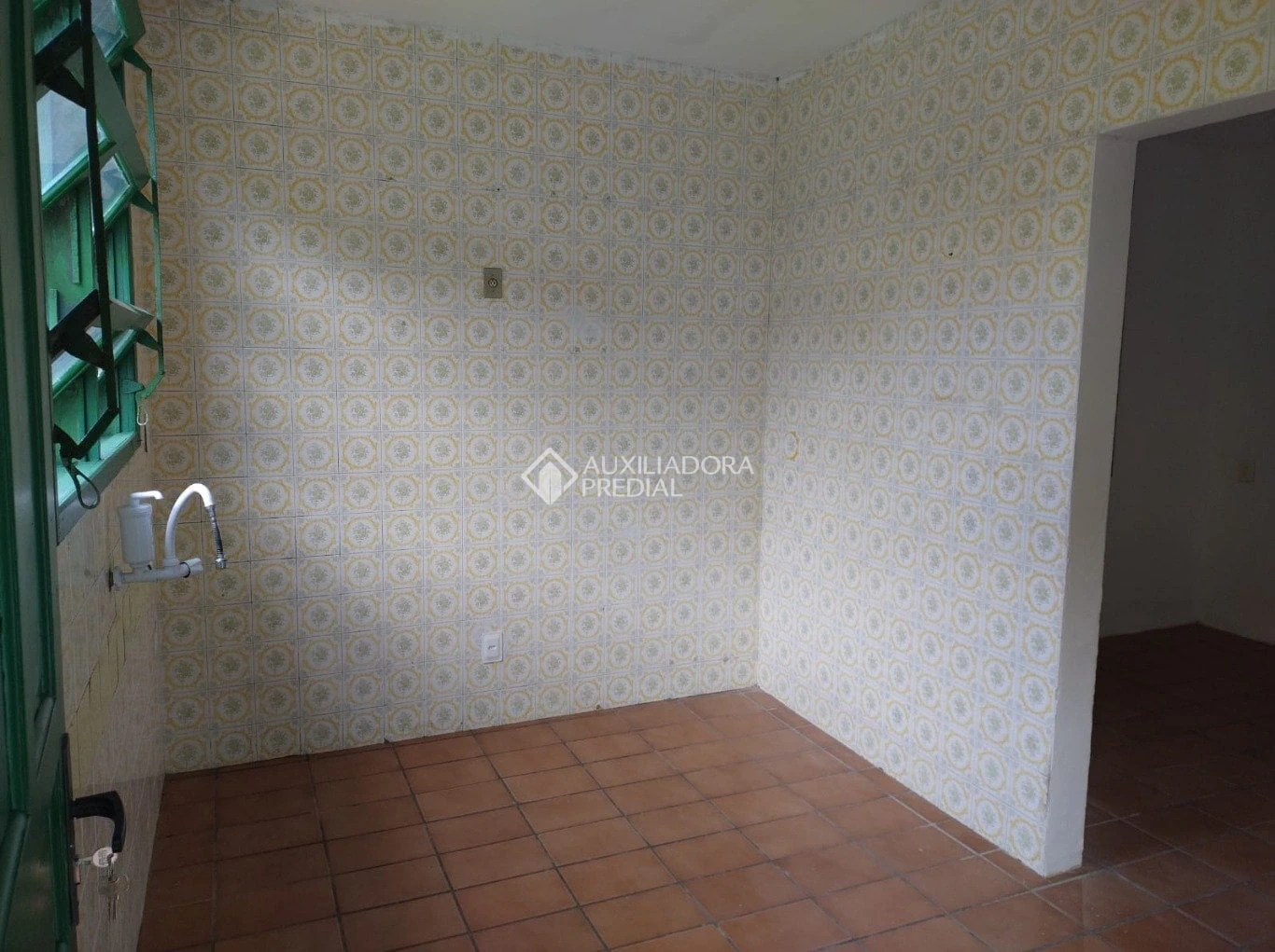3-bedroom house with a mountain view in Florianópolis — photo 14