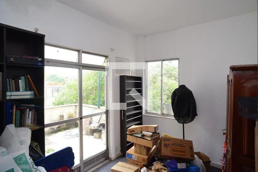 Unfurnished 6-bedroom apartment with 340 m² — photo 46