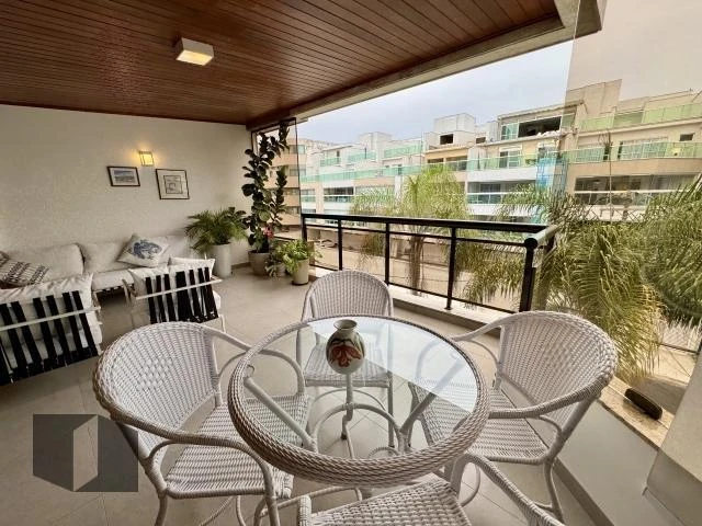 Apartamento mobiliado de 3 quartos com varanda envidraçada — photo 13
