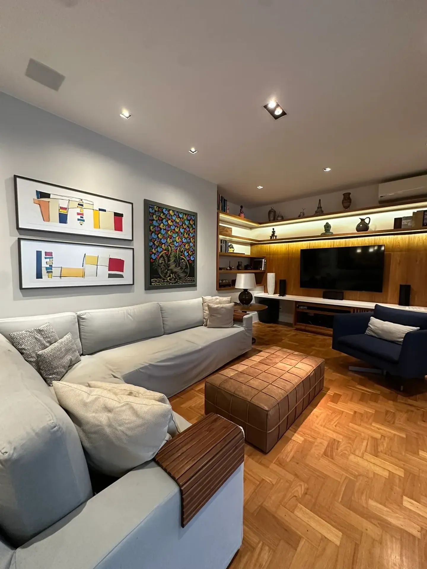 Furnished apartment with 3 bedrooms and 3 bathrooms — photo 2